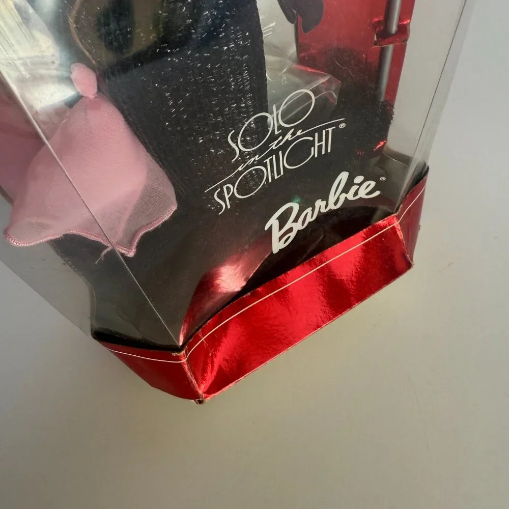 VINTAGE 1994 SOLO IN THE SPOTLIGHT BARBIE DOLL MATTEL NEW - Damaged box see pics - Picture 8 of 9